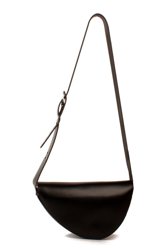 Kadın Asimetrik Oriyon Mıknatıs Kapamalı Ayarlanabilir Kol Detaylı Omuz Çantası